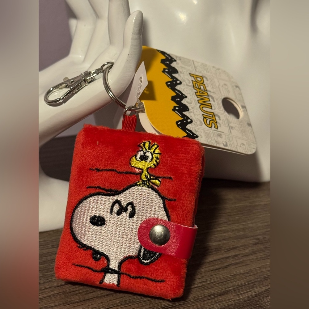 Peanuts bag charm or keychain holder
